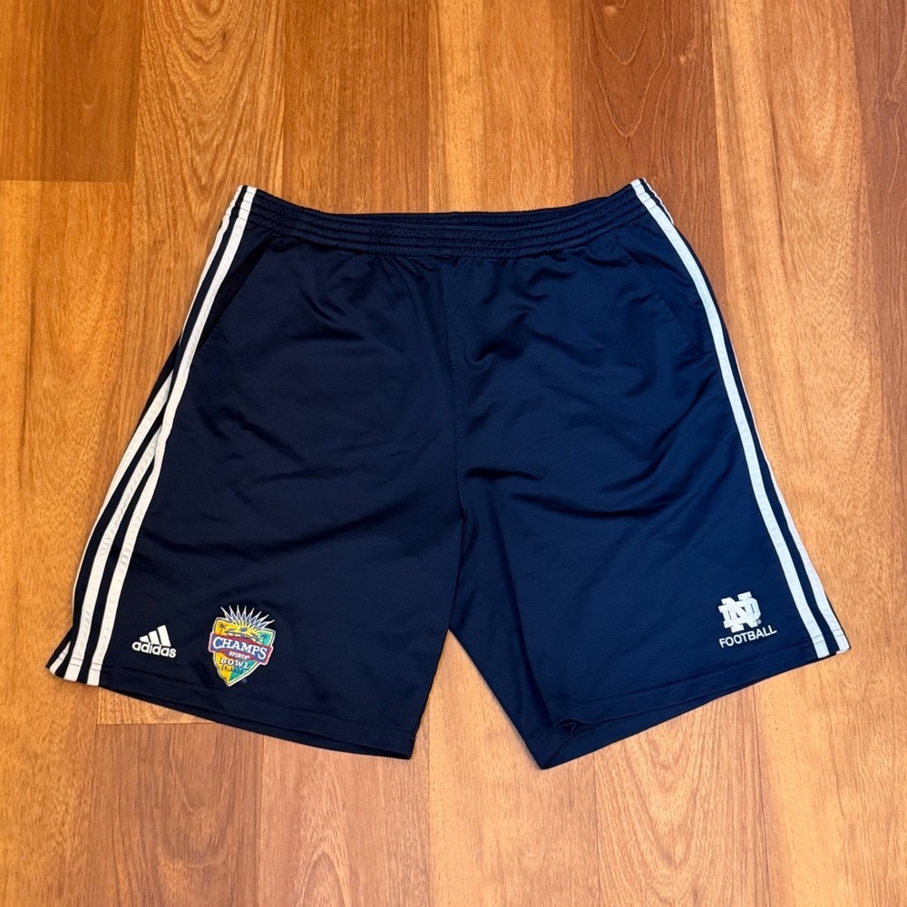 2011 Notre Dame Champs Sports Bowl Football Adidas Player Shorts Men's Size XL